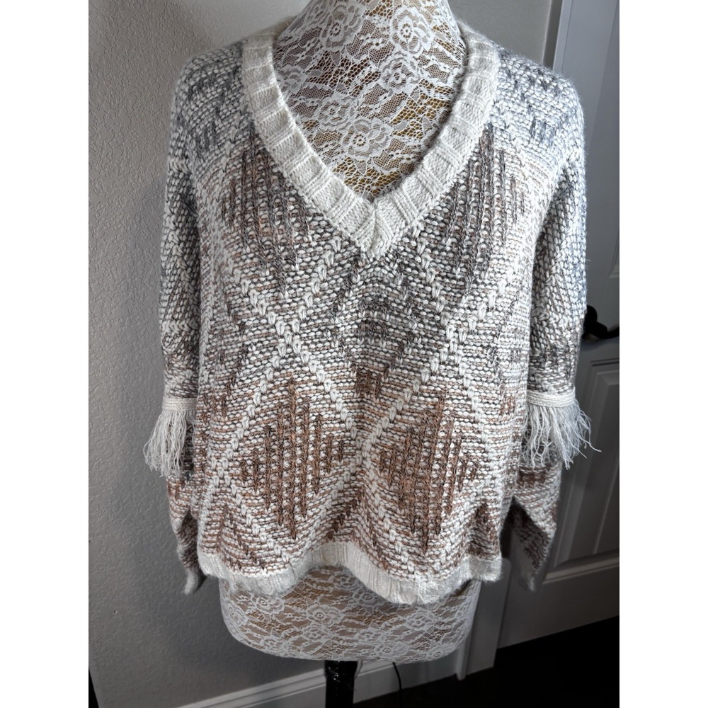 Angie Ombré Fringe Sweater Women's Long Sleeves M Tribal Southwest Chunky NWT